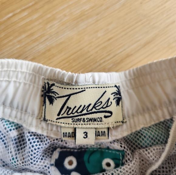 SURF + SWIM CO | Boys floral swim shorts - Picture 3 of 4